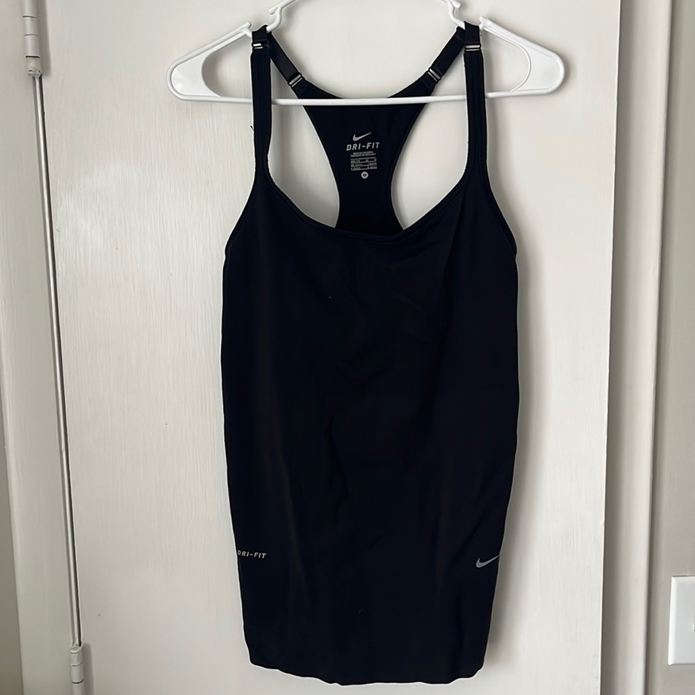 Nike workout top